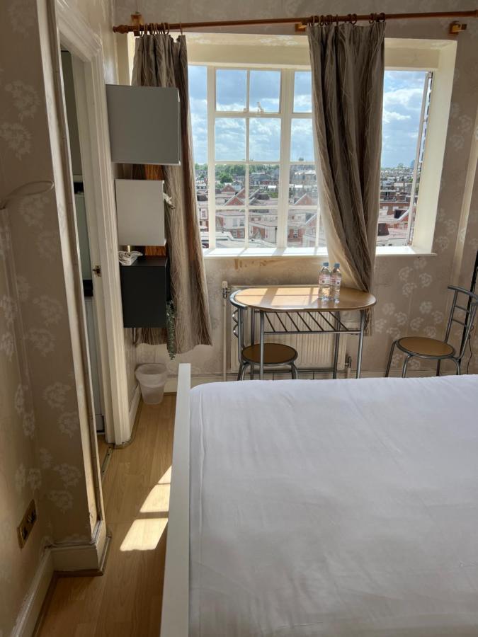 Super Located Studio In South Ken At Chelsea Cloister Londres Exterior foto